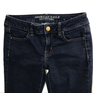 AEO Dark Wash Super Stretch Jean Jeggings Sz 2